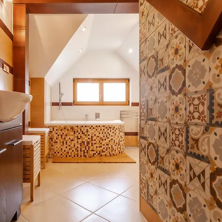 Вилла Kizzy Dom Na Wylacznosc Karkonoce Пеховице