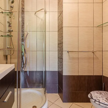 Kizzy Dom Na Wylacznosc Karkonoce * Пеховице